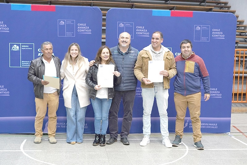 320 familias de San Javier reciben subsidios para construcción de sus departamentos