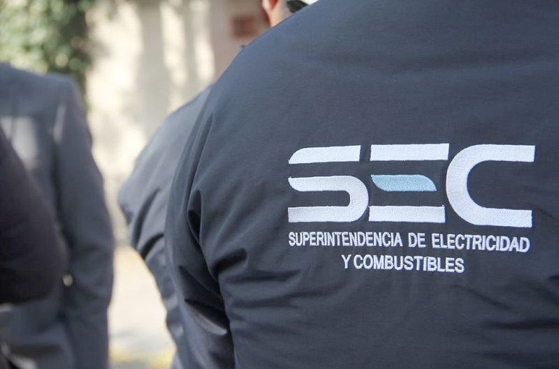 SEC investiga corte de luz que dejó a más de 100 mil familias sin servicio en regiones de Maule y Ñuble
