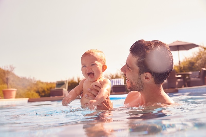 Cinco beneficios de las actividades acuáticas para los niños