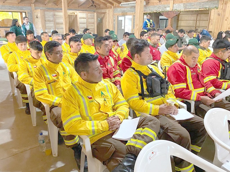 Se han desarrollado en San Javier y Romeral: Comité Regional realiza charlas para respuesta oportuna en el manejo de animales, ante la ocurrencia de incendios forestales