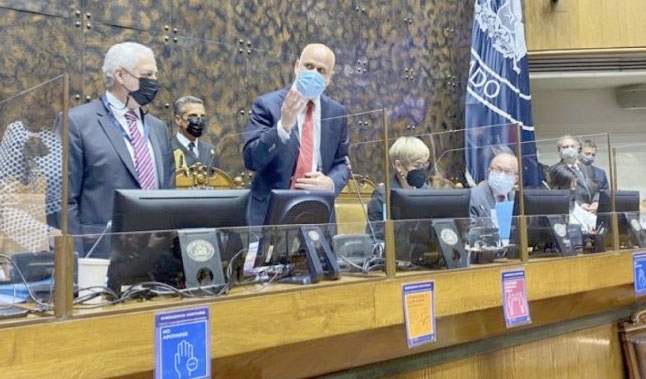 Álvaro Elizalde (PS) asumió como Presidente del Senado