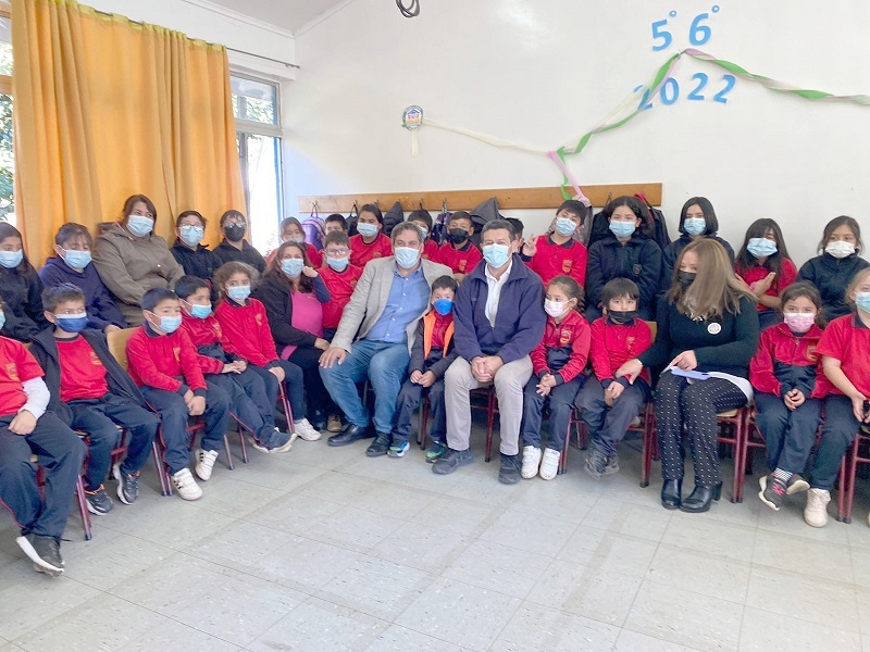 Seremi de Educación anuncia entrega de más de $2.700 millones a establecimientos del Maule