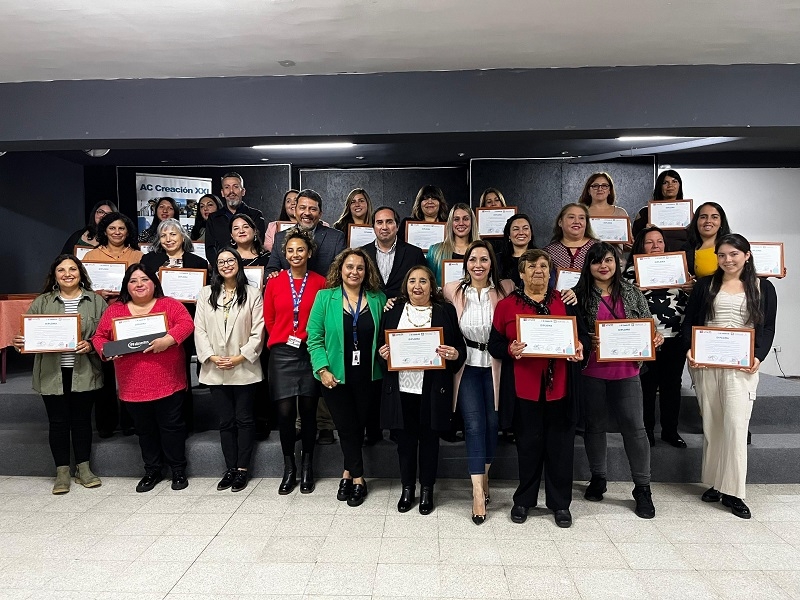 Cuarenta mujeres recibieron sus certificaciones mediante cursos SENCE