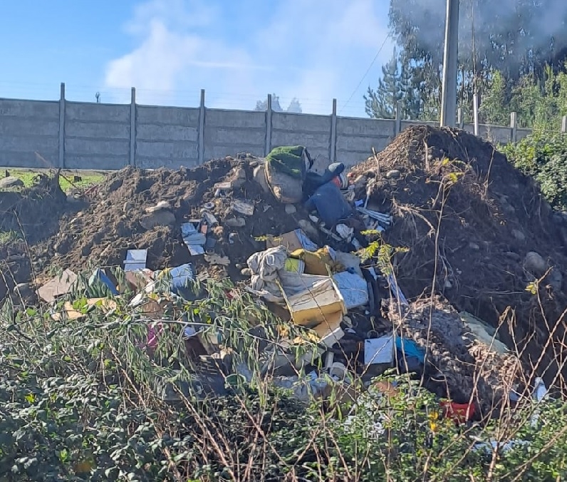 Linares: vecinos alertan por uso de sectores precordilleranos como basurales