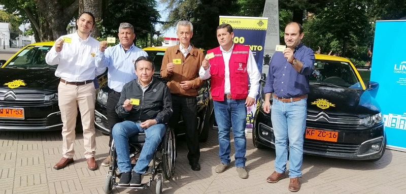 Municipio de Linares y empresa Royal Taxi firman convenio para rebaja de tarifas a tres grupos objetivos