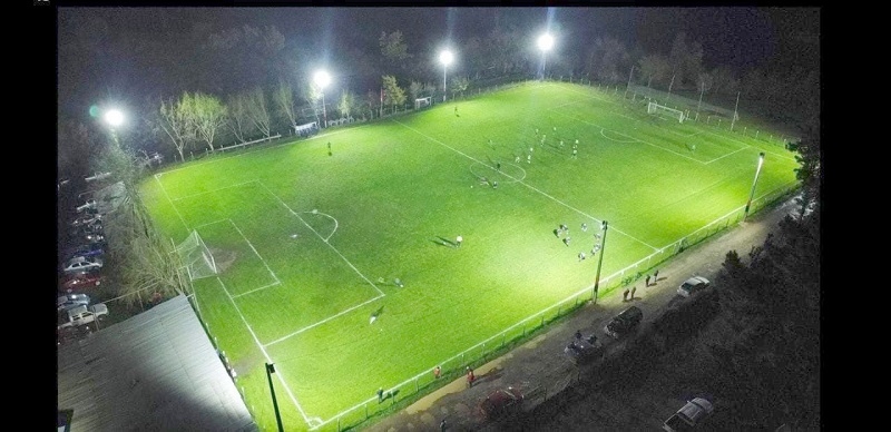 Cumplieron su sueño:  Deportivo Livingstone inauguró moderna iluminación en su campo deportivo 