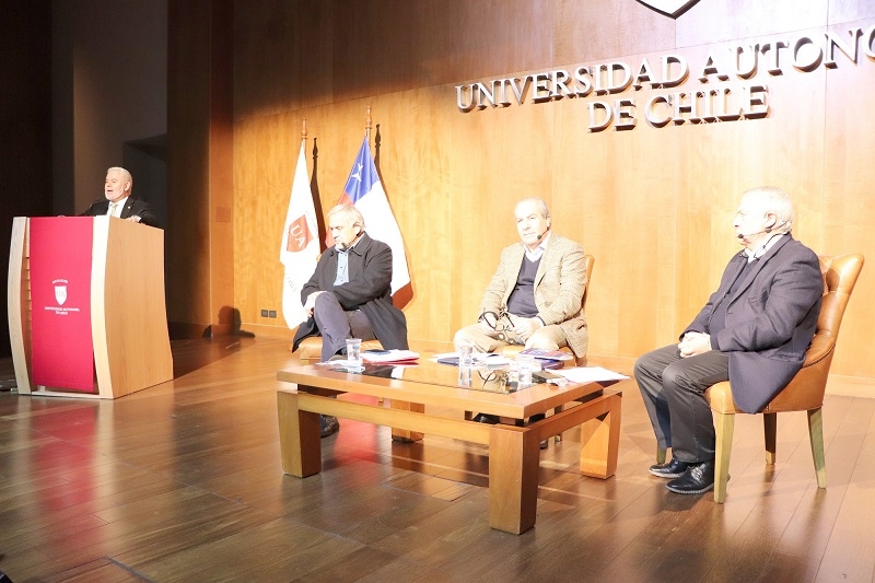 Entre 10 y 15 años tomaría implementar cambios en Salud