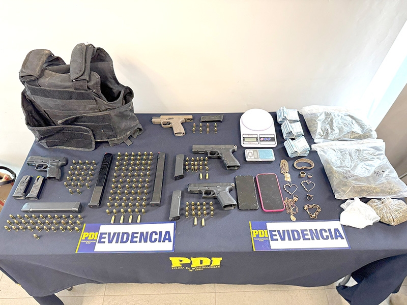 Linares:a prisión pareja líderes de estructura criminal por tráfico de drogas y amplio poder de fuego