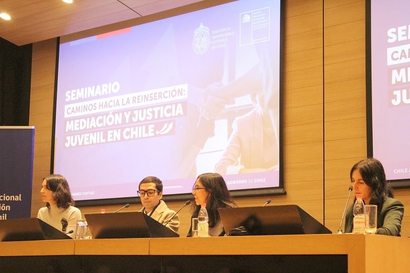 Mediación penal juvenil toma fuerza: seminario destacó su rol en la reparación del daño y la reinserción social