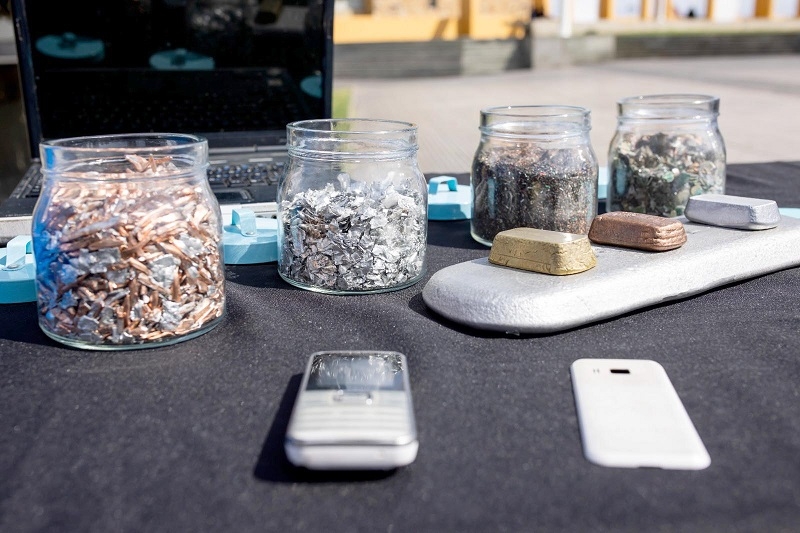 Economía circular: ¿Celulares olvidados en el cajón? Comienza la recolección  de aparatos electrónicos en desuso en la Región del Maule