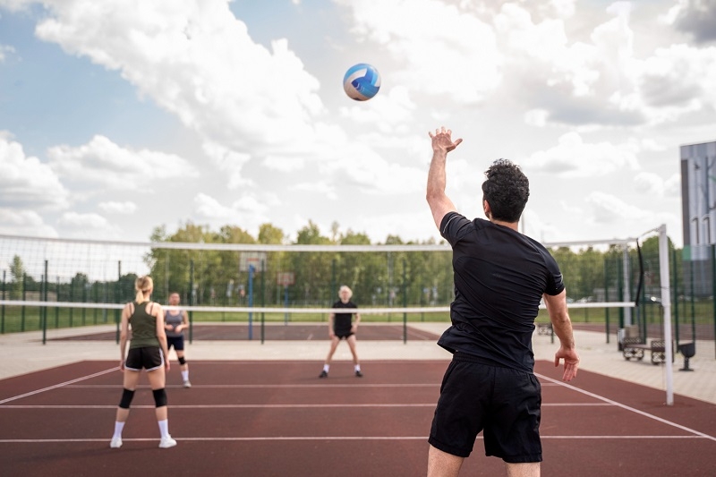 Cómo los deportes grupales fortalecen las habilidades blandas