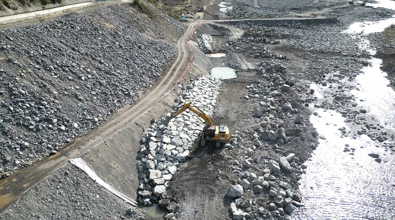 DOH del MOP ejecuta importantes trabajos de protección del sistema de riego Canal Melado de Linares 