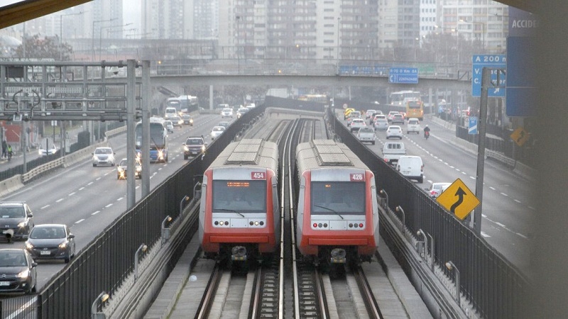 Comenzaron las obras de la nueva Línea 7 de Metro que cruzará siete comunas de Santiago