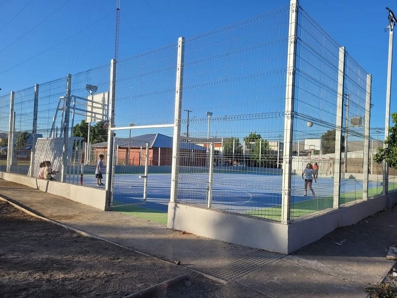 Inaugurada nueva multicancha para el sector Villa Camus