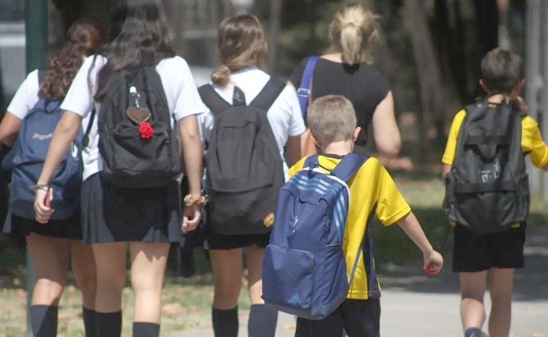 Consulta Educativa definirá uso de uniforme escolar en San Javier