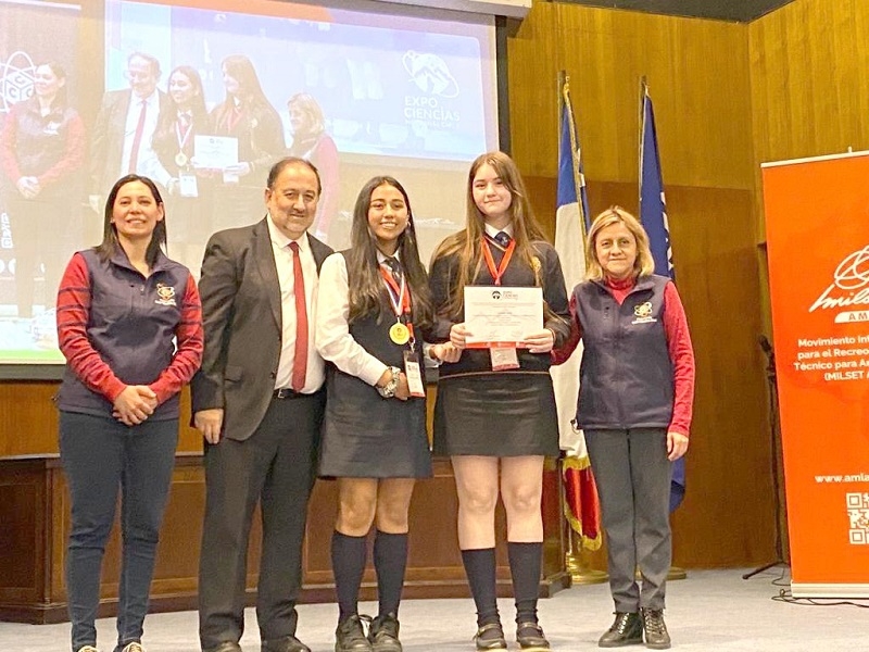 Linares: alumnas logran 2° lugar en Expociencias Chile y se acreditan para certamen en Nueva York