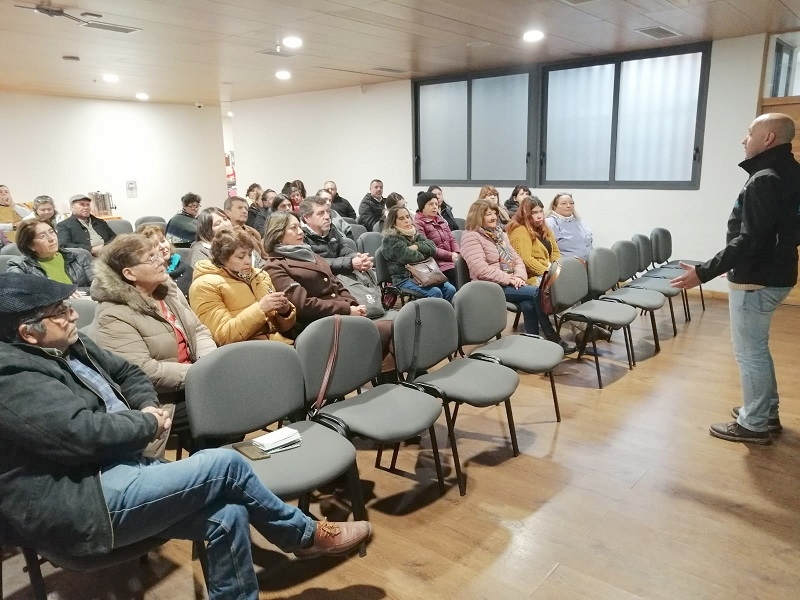 Linares: Certificaron a participantes en Escuela para Dirigentes Vecinales