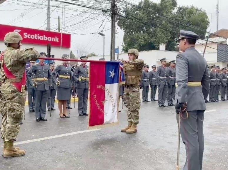 Jurando a la Bandera: se busca autoridad (y plancha para el toldo)
