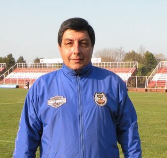 Hoy comienza la era de Jaime “tiburón” Nova en los albirrojos