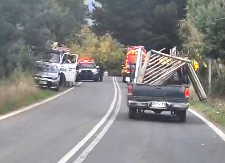  Linares:  colisión movilizó a Bomberos hasta camino a Embalse Ancoa