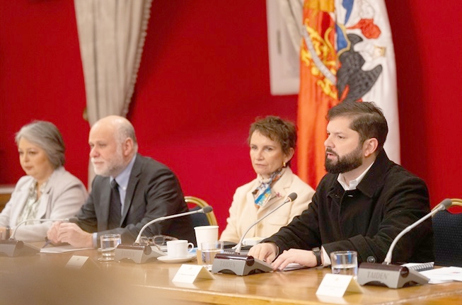 Encuesta CADEM: Presidente Boric con 35% de aprobación y 60% de desaprobación