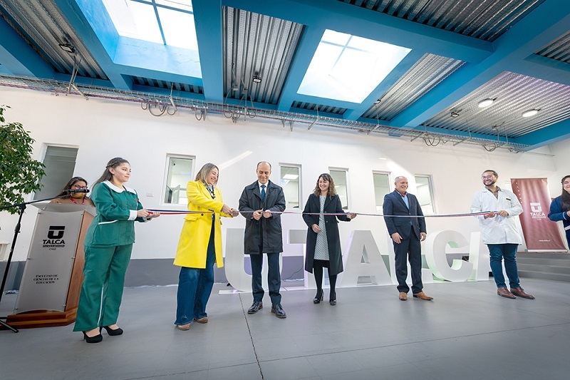 Linares: UTalca inaugura moderno edificio que fortalece el desarrollo de futuros profesores 