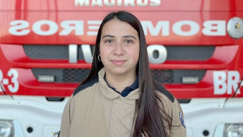 Yerbas Buenas: Bomberos elige por primera vez a una mujer como Segundo Comandante