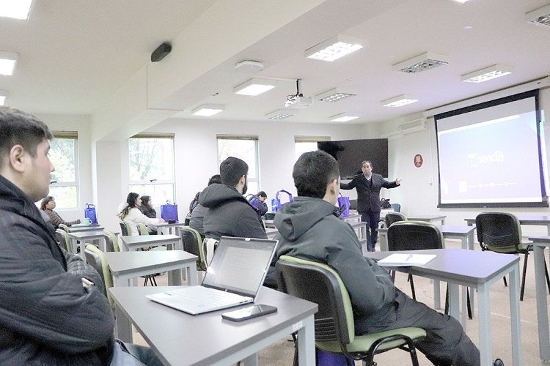 SENCE Región del Maule invita a postular  a nuevos diplomados digitales gratuitos  
