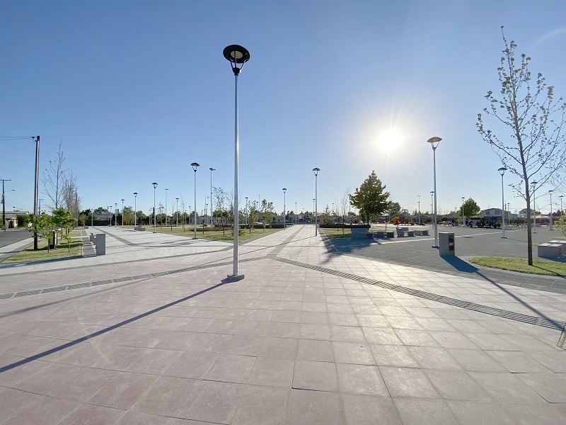 Municipalidad de Parral remodeló histórica plaza