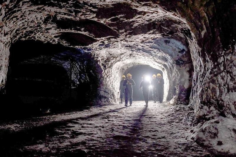A 14 años del derrumbe que atrapó a 33 mineros: En qué se avanzó en materia de seguridad