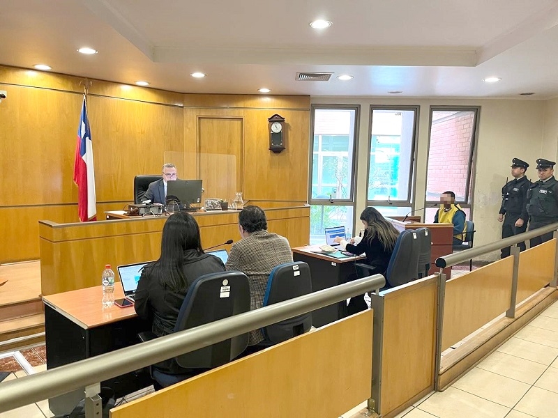  Prisión preventiva para femicida que atacó a su ex pareja en su lugar de trabajo en Talca