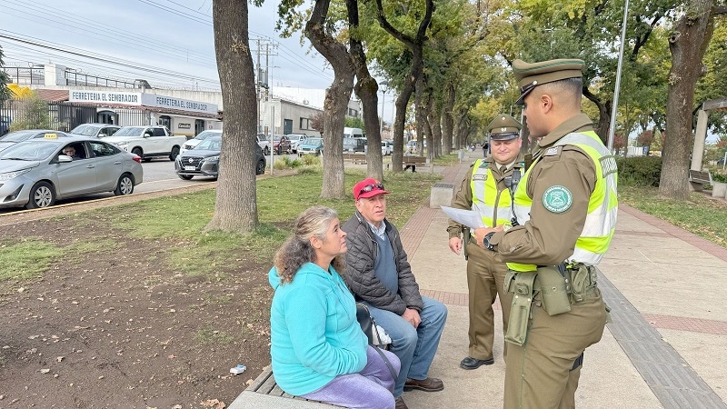Parral: Carabineros despliega campaña preventiva de estafas telefónicas