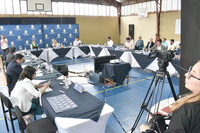 Funcionarios de Salud Municipal de Cauquenes percibirán el mayor sueldo base de la región