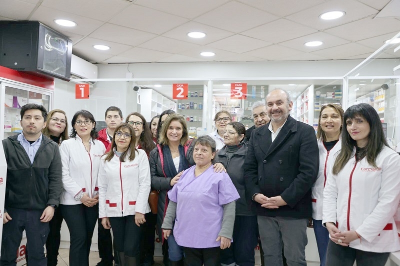 Farmacia Comunal Dr. Patricio Blanco de Parral celebró cuatro años de funcionamiento