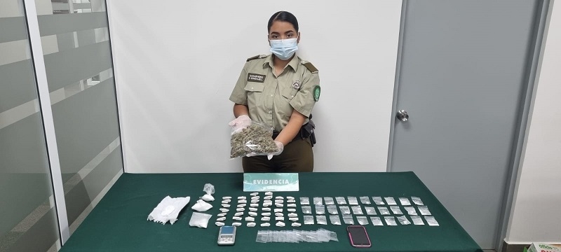 Carabineros detuvo a una mujer por tráfico de drogas en Cauquenes