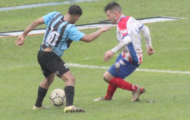 Esta tarde en la Unión: Provincial Ranco quiere seguir invicto en casa enfrentando al líder Deportes Linares 