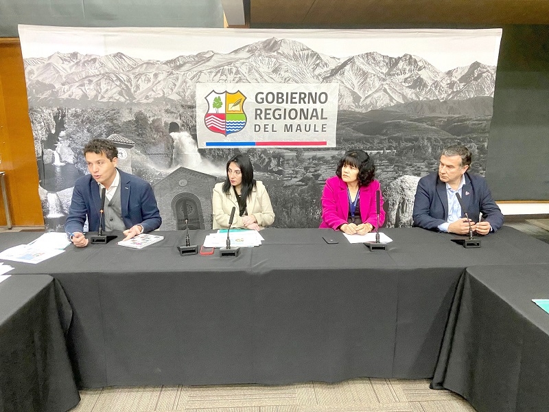   GORE y el FOSIS amplían a 8 comunas la cobertura de los EcoMercados Solidarios para entregar alimentos gratuitos a familias maulinas 