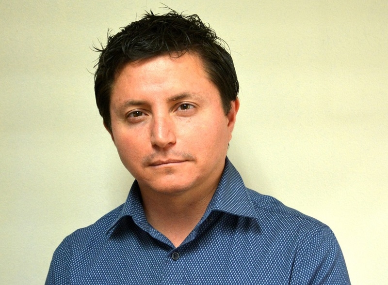 A propósito de la ‘muerte’ de Skármeta 